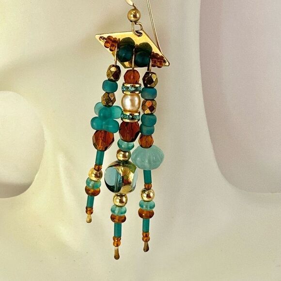 Blue beaded drop earrings - Picture 4 of 10